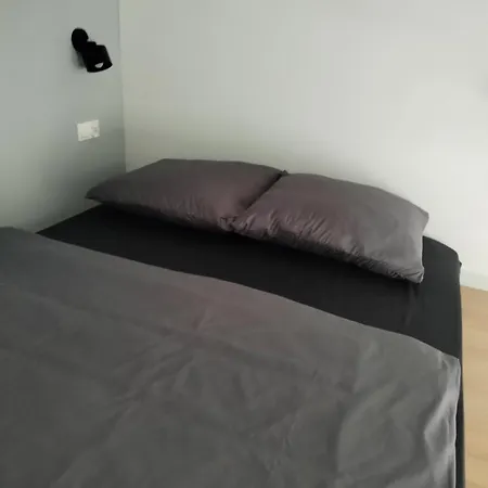 Daire With A Mezzanine In The Center *